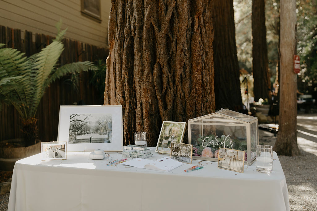 Image of a wedding table planned by MaKenna as she discusses why hire a wedding planner